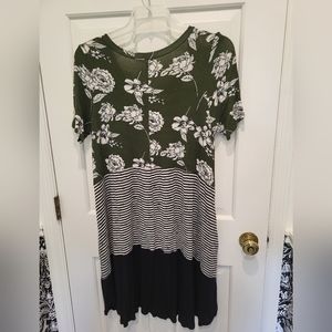 Mixed media short sleeve dress
